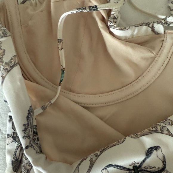 Agua by Agua Bendita Alma Ebano Alhaja Printed One-Piece Swimsuit - Picture 14 of 14